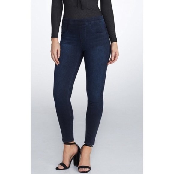 SPANX Denim - NWT SPANX Jean-ish Denim Jegging